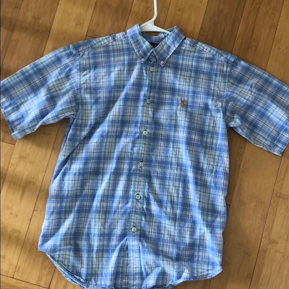 Short sleeve button up shirt